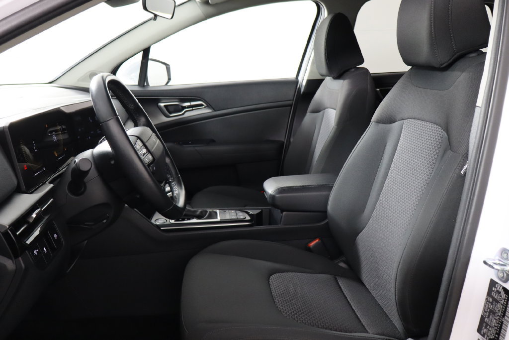 Used 2026 Kia Sportage LX w/ LX Convenience Package FWD image 10