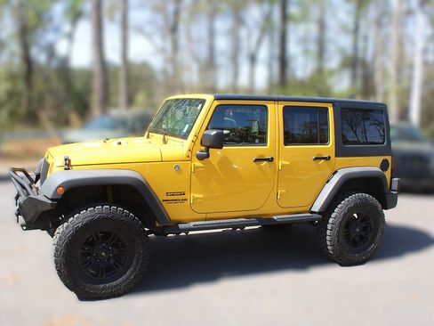 Used 2015 Jeep Wrangler Unlimited Sport w/ Quick Order Package 24S image 4