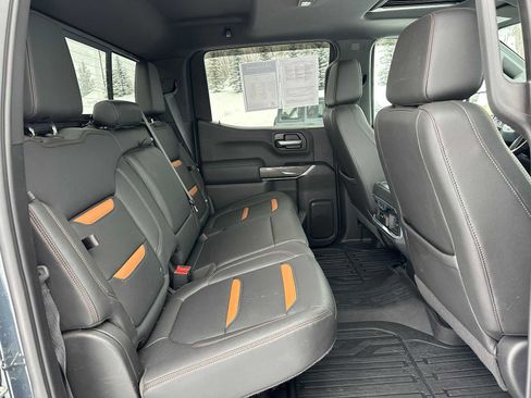 Used 2019 GMC Sierra 1500 AT4 w/ AT4 Preferred Package image 12