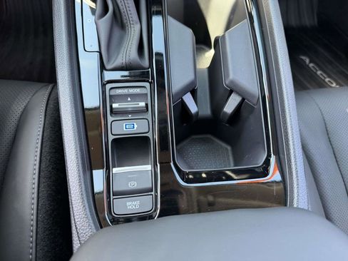 Used 2025 Honda Accord EX-L image 26
