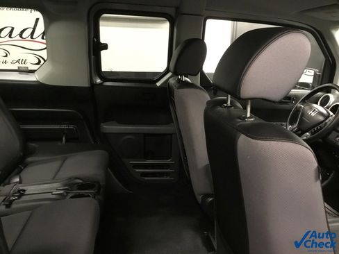 Used 2005 Honda Element EX image 35