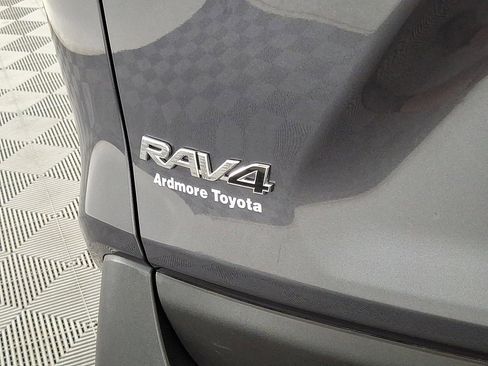 Certified 2025 Toyota RAV4 XLE AWD/4WD image 15