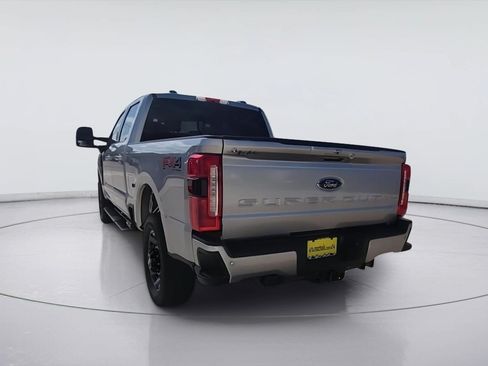 Used 2023 Ford F250 Lariat w/ Lariat Ultimate Package AWD/4WD image 7