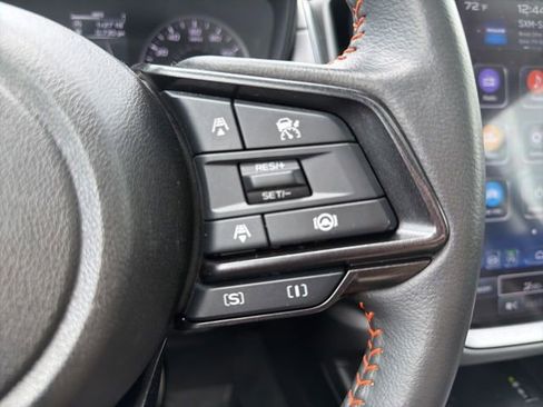 Used 2024 Subaru Crosstrek 2.5i Limited AWD/4WD image 13