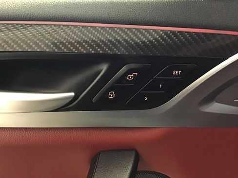 Used 2023 BMW X4 M40i w/ Premium Package image 28