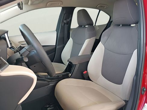 Used 2021 Toyota Corolla LE w/ LE Convenience Package FWD image 22