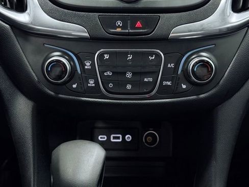 Used 2022 Chevrolet Equinox LT AWD/4WD image 31