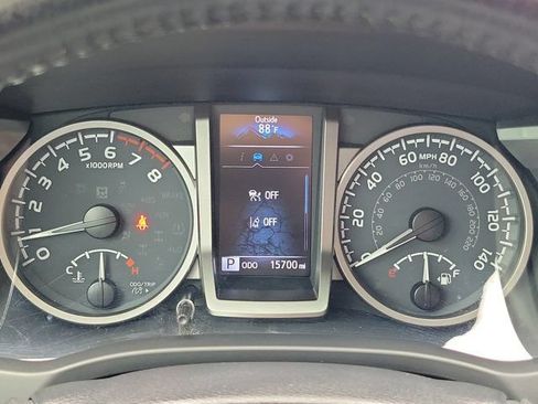 Used 2023 Toyota Tacoma SR5 RWD image 26