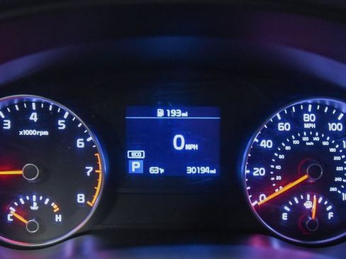 Used 2020 Kia Sportage LX image 15