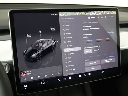 Used 2023 Tesla Model Y Performance AWD/4WD image 31