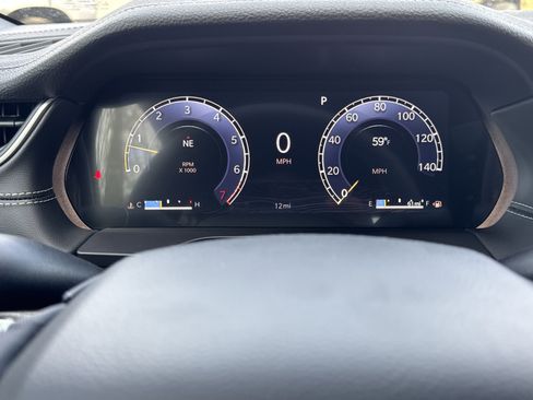 New 2025 Jeep Grand Cherokee Limited w/ Luxury Tech Group II image 8