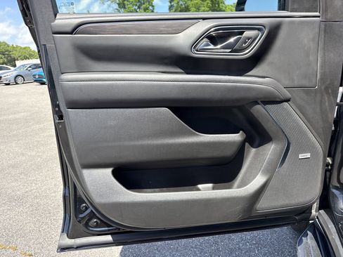 Used 2023 Chevrolet Tahoe LT w/ Luxury Package RWD image 42
