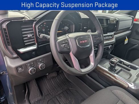 New 2026 GMC Sierra 1500 Elevation image 10