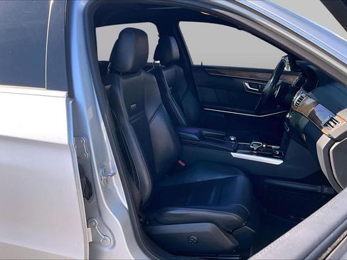 Used 2014 Mercedes-Benz E 63 AMG 4MATIC Sedan image 16