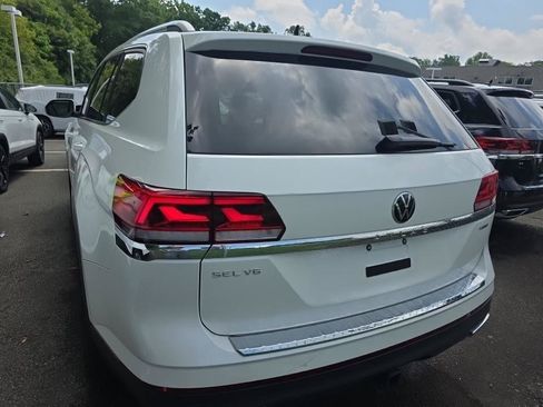 Used 2023 Volkswagen Atlas SEL AWD/4WD image 8