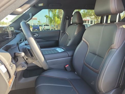 New 2026 Nissan Armada SL RWD image 10