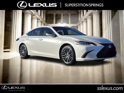 New 2025 Lexus ES 300h w/ Premium Package