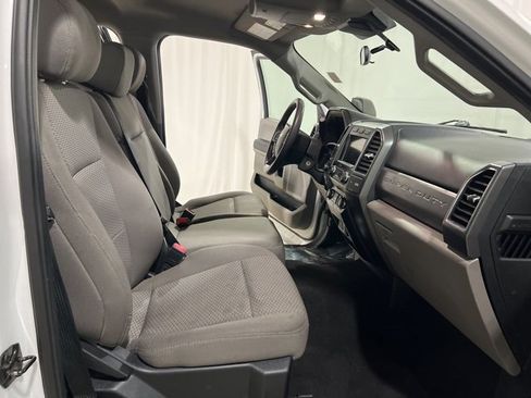 Used 2020 Ford F250 XLT image 12