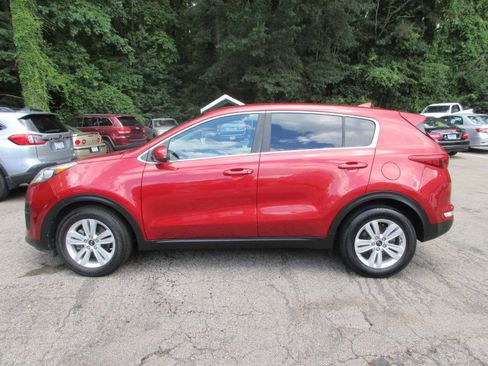 Used 2018 Kia Sportage LX FWD image 8