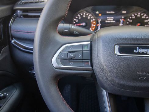 Used 2023 Jeep Compass Trailhawk AWD/4WD image 34