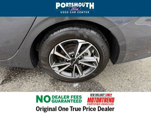 Used 2023 Kia Forte LXS image 19