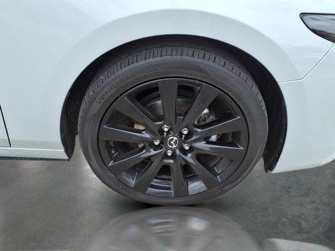 Used 2024 MAZDA MAZDA3 s FWD image 4