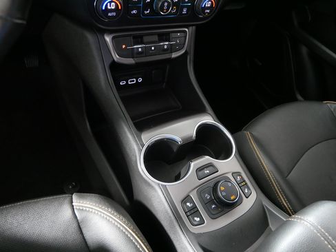 Used 2022 GMC Terrain AT4 w/ Infotainment Package II AWD/4WD image 24