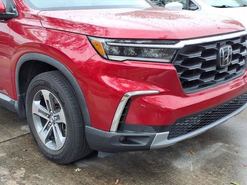 Used 2023 Honda Pilot EX-L image 10