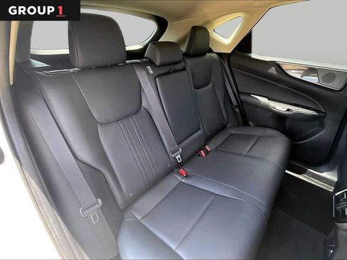 Used 2025 Lexus NX 250 FWD w/ Towing Package (2000 Lbs) image 18