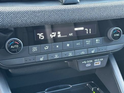 New 2026 Subaru Outback Premium image 18