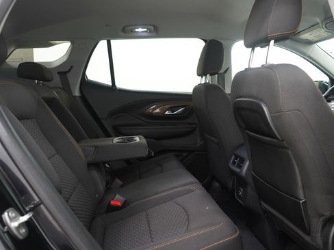Used 2020 GMC Terrain SLE w/ Driver Convenience Package AWD/4WD image 13