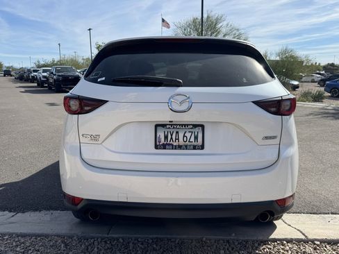 Used 2017 MAZDA CX-5 Touring w/ Preferred Equipment Package image 4