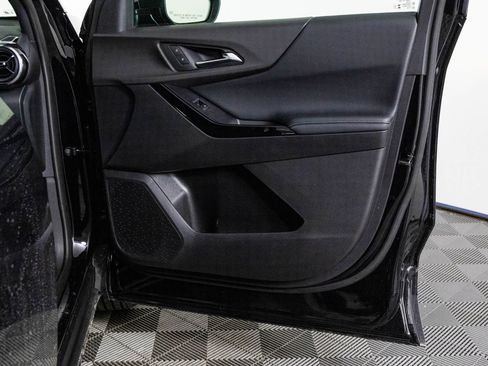 Certified 2026 Chevrolet Equinox LT image 38