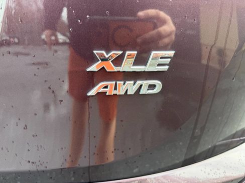 Used 2016 Toyota RAV4 XLE image 46