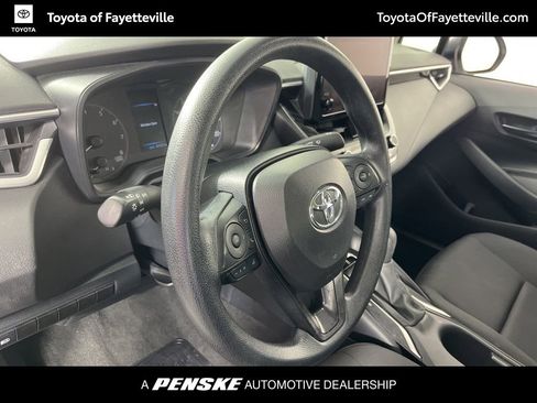 Used 2024 Toyota Corolla LE image 25