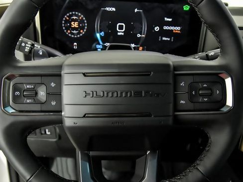 New 2025 GMC Hummer EV 3X image 13