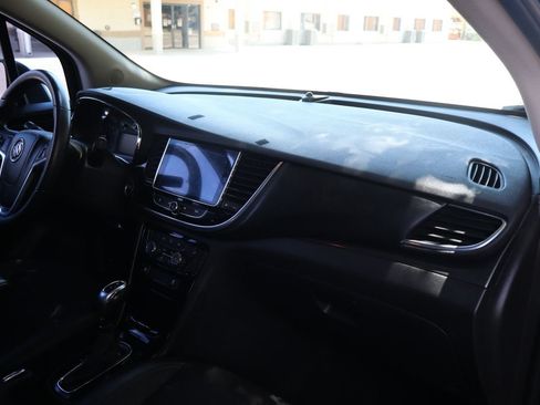 Used 2017 Buick Encore Preferred FWD image 17