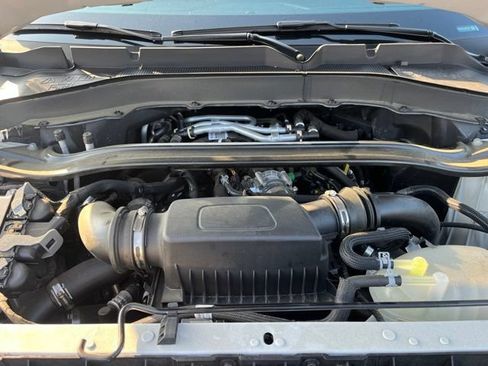 Used 2025 Ford Explorer ST AWD/4WD image 37