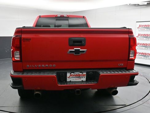 Used 2016 Chevrolet Silverado 1500 LTZ Z71 w/ LTZ Plus Package image 8