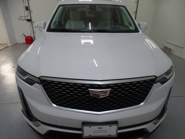 Certified 2024 Cadillac XT6 Premium Luxury w/ Technology Package AWD/4WD image 26