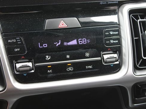 Used 2023 Kia Sorento X-Line EX AWD/4WD image 17