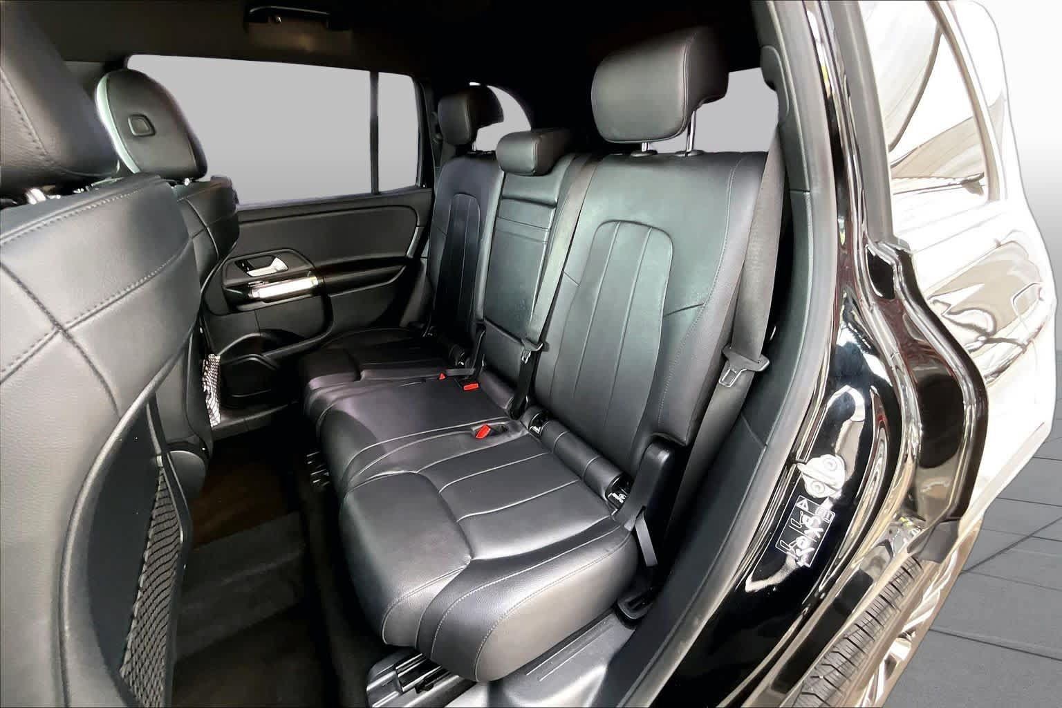 Used 2021 Mercedes-Benz GLB 250 image 21