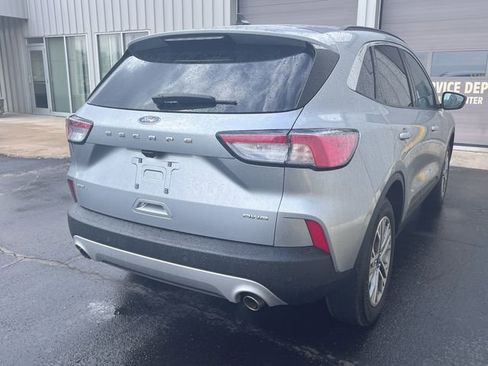 Used 2022 Ford Escape SEL image 8