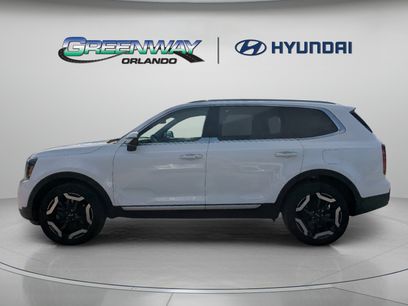 Used 2024 Kia Telluride S w/ S Sunroof Package