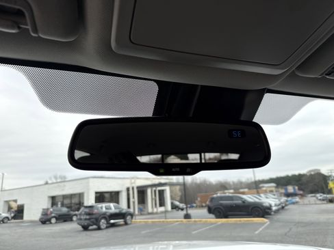 Used 2023 Toyota Tacoma SR5 w/ Technology Package image 27