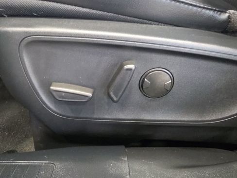 Used 2024 Ford Escape ST-Line w/ Tech Pack #1 AWD/4WD image 17