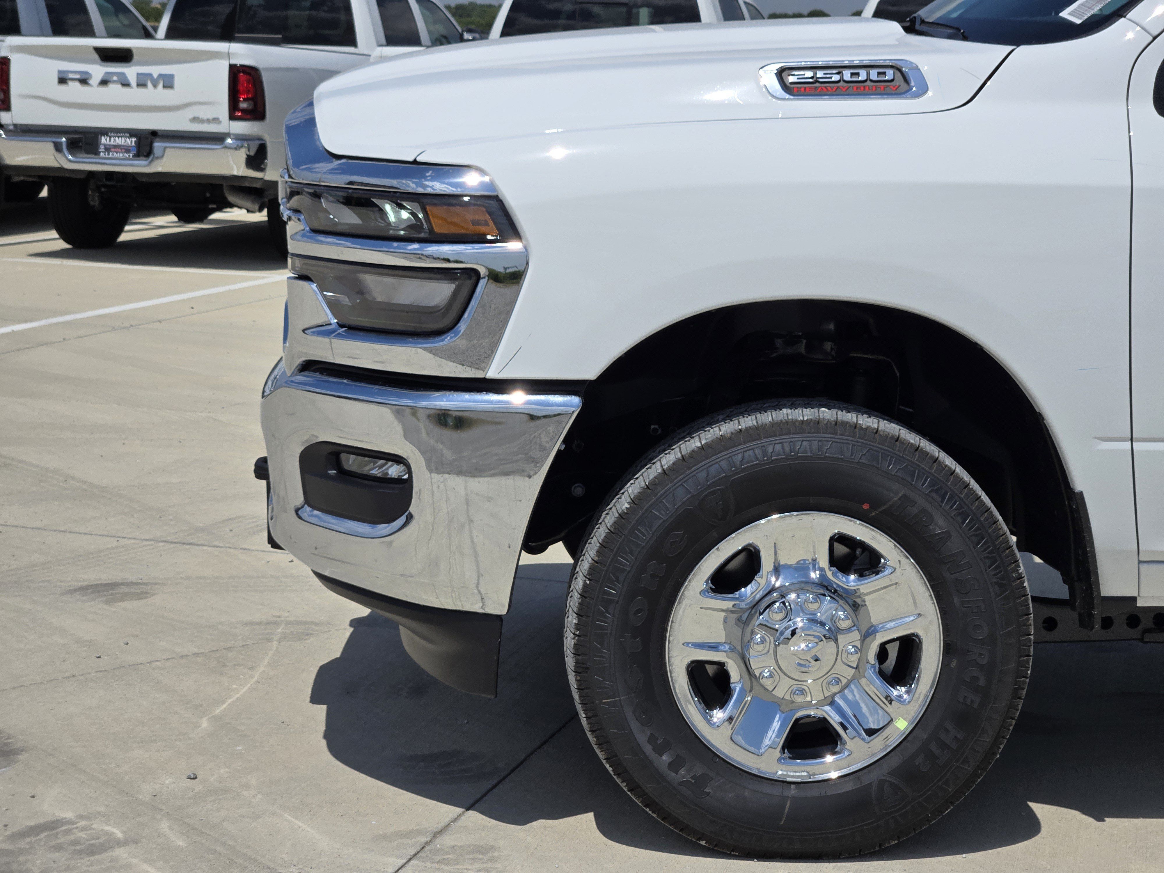 New 2026 RAM 2500 Tradesman w/ Chrome Appearance Group AWD/4WD image 6