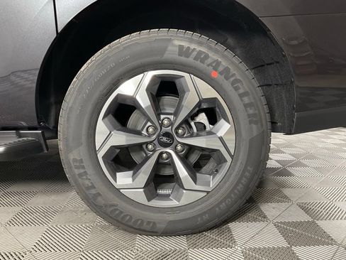 New 2027 Ford Expedition Max Active RWD image 10