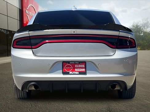 Used 2023 Dodge Charger SXT RWD image 8