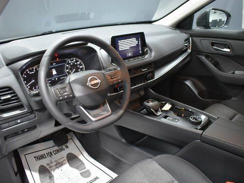 New 2026 Nissan Rogue SV w/ Cold Weather Package image 4